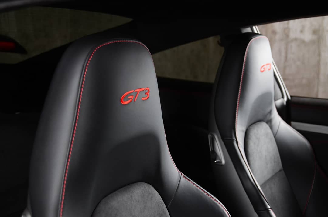 2018 Porsche 911 GT3 — photo 7