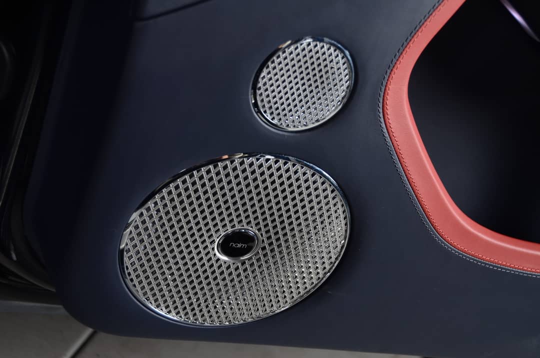 2022 Bentley Continental GTC V8 Mulliner — photo 39