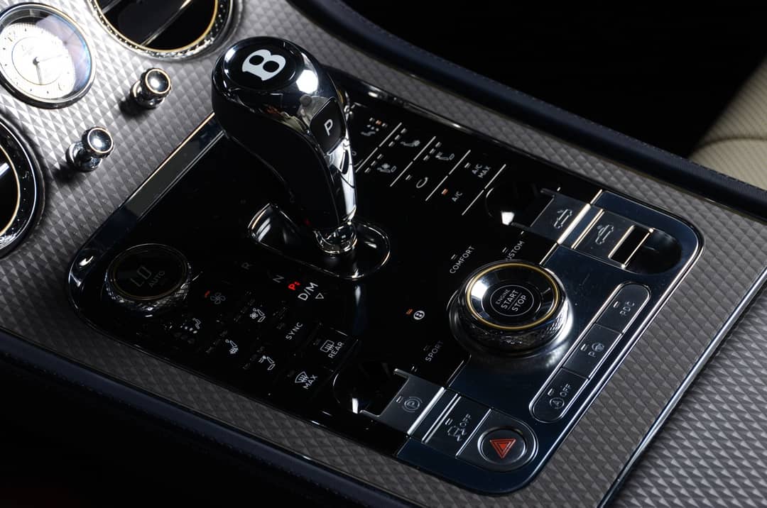 2022 Bentley Continental GTC V8 Mulliner — photo 48