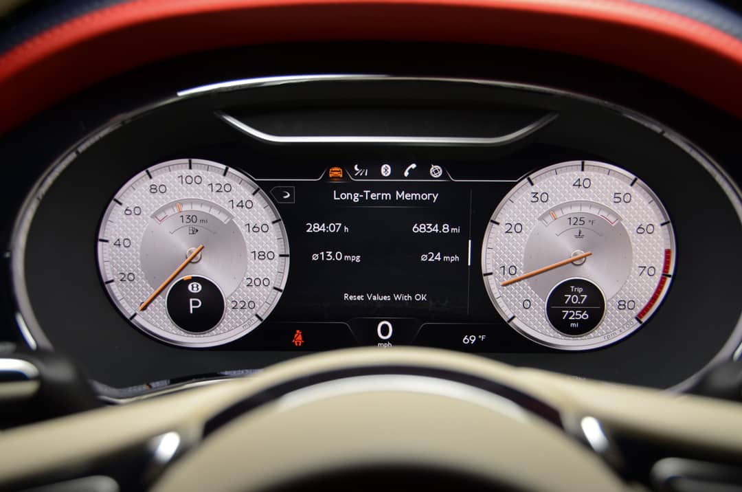 2022 Bentley Continental GTC V8 Mulliner — photo 59
