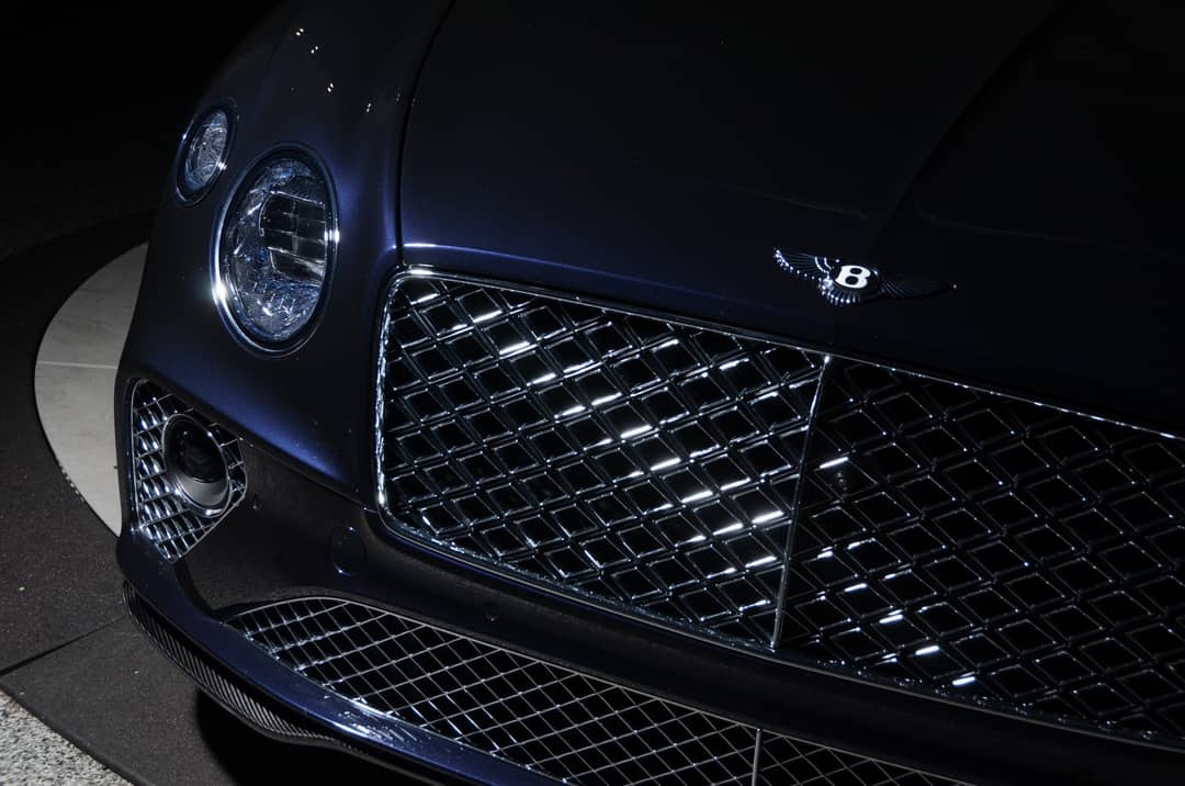2022 Bentley Continental GTC V8 Mulliner — photo 8