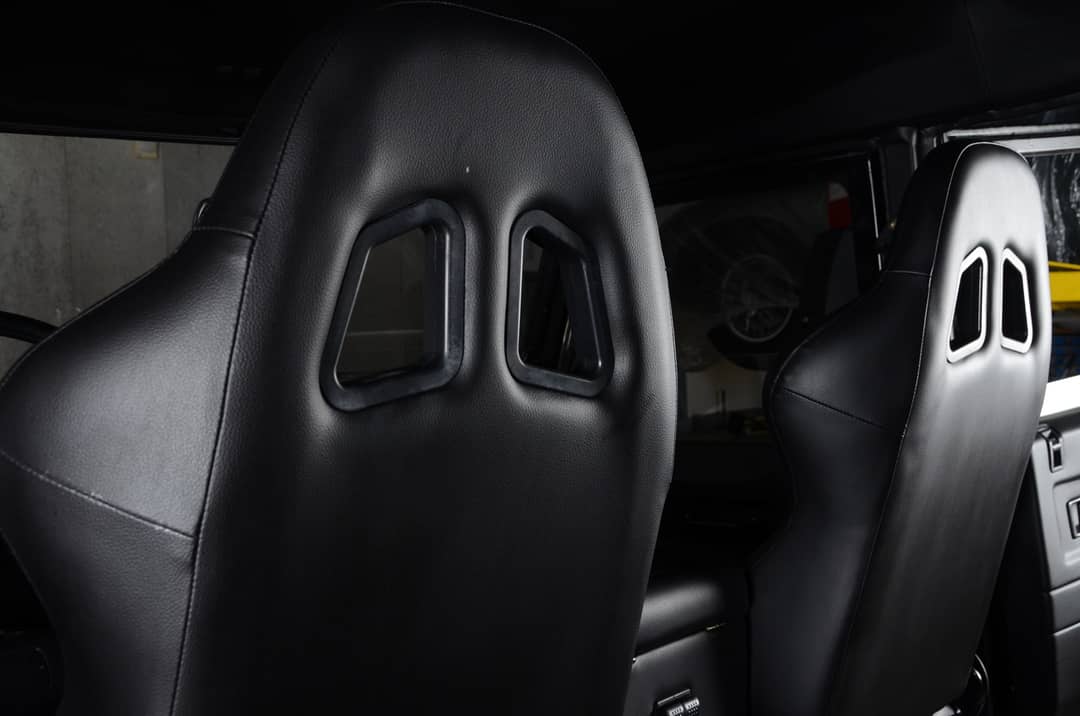 1991 Land Rover Defender 110 — photo 36