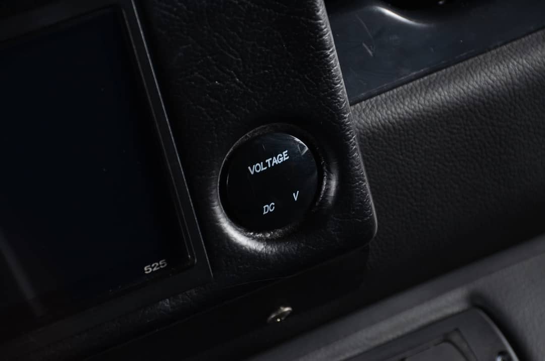 1991 Land Rover Defender 110 — photo 45