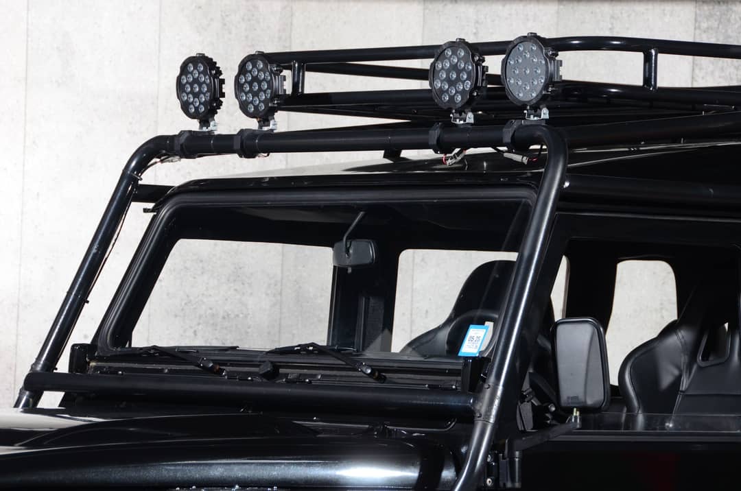 1991 Land Rover Defender 110 — photo 7