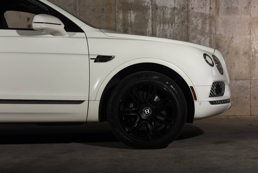 2018 Bentley Bentayga Activity Edition — photo 14