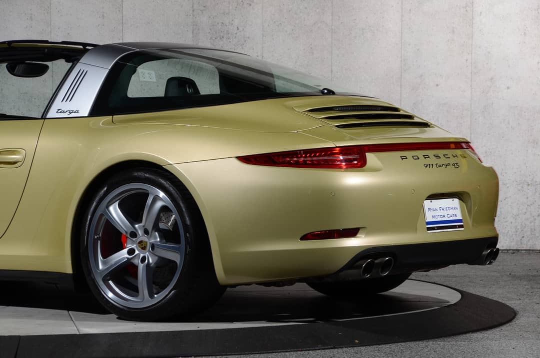 2016 Porsche 911 Targa 4S — photo 17