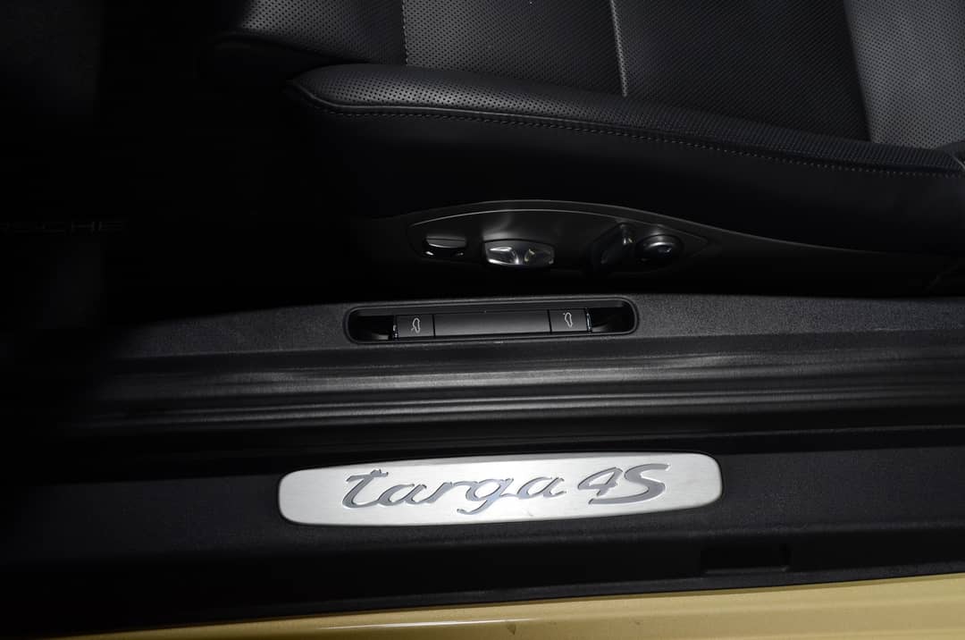 2016 Porsche 911 Targa 4S — photo 29
