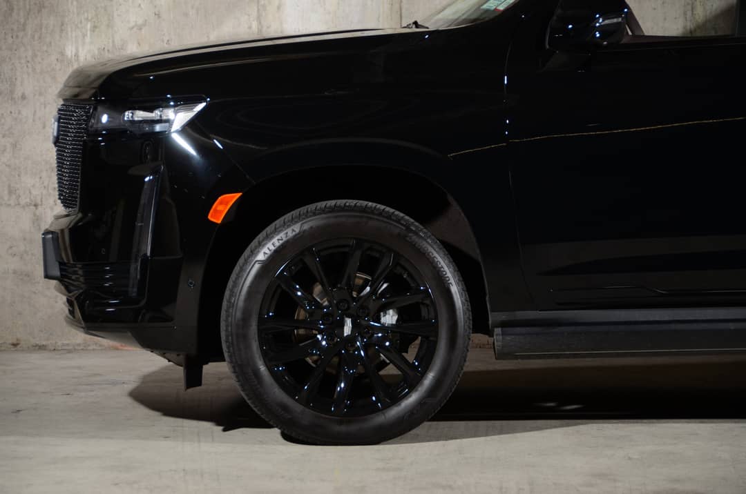 2023 Cadillac Escalade Sport — photo 23