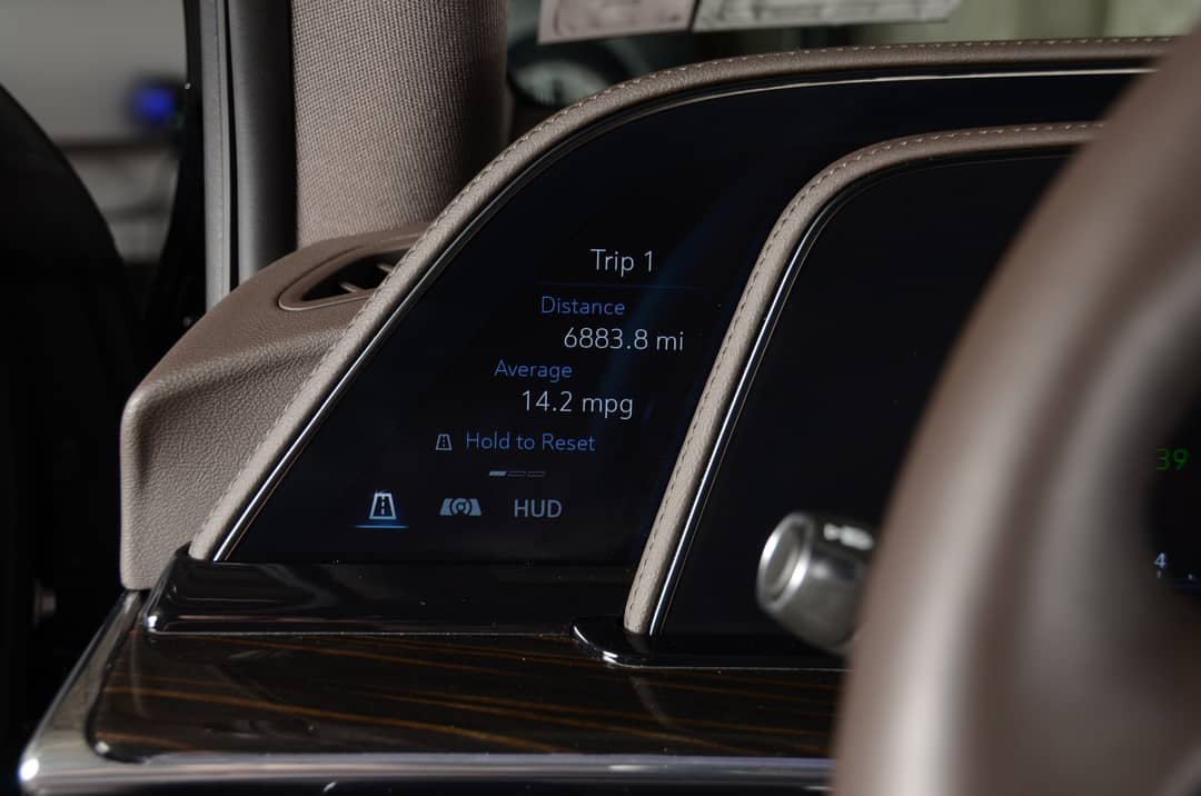2023 Cadillac Escalade Sport — photo 37