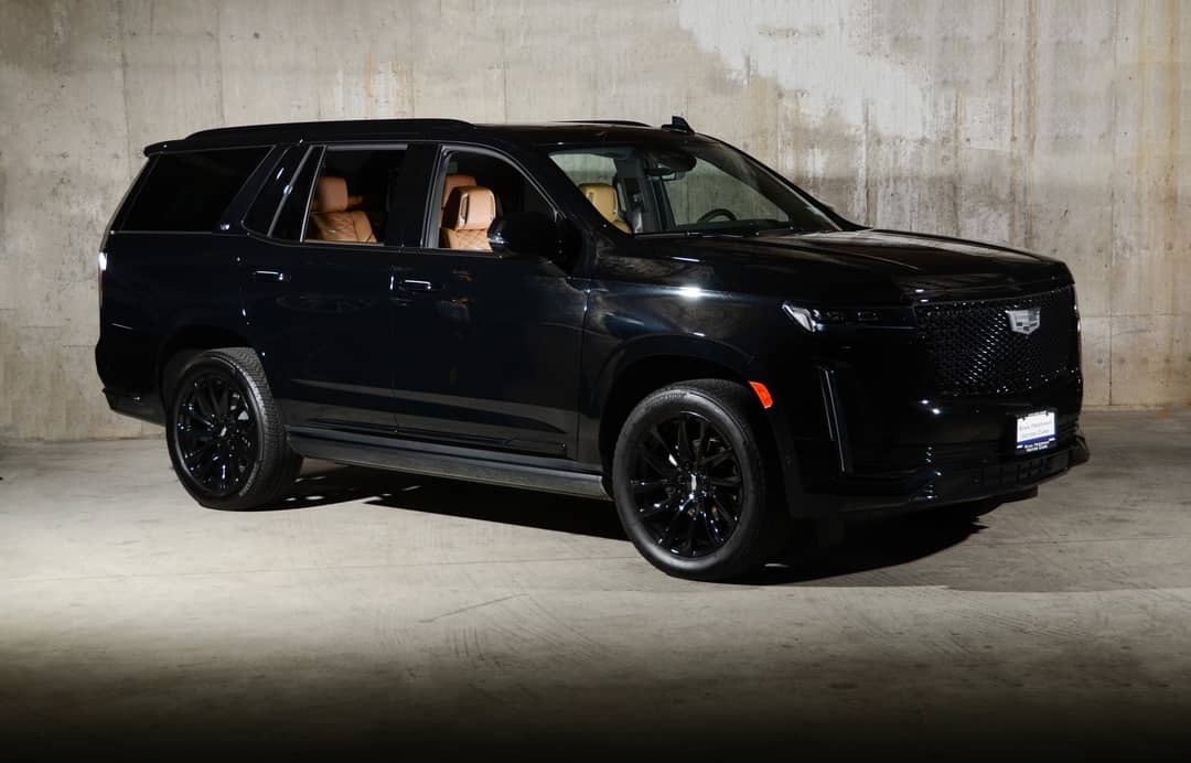 2023 Cadillac Escalade Sport — photo 5