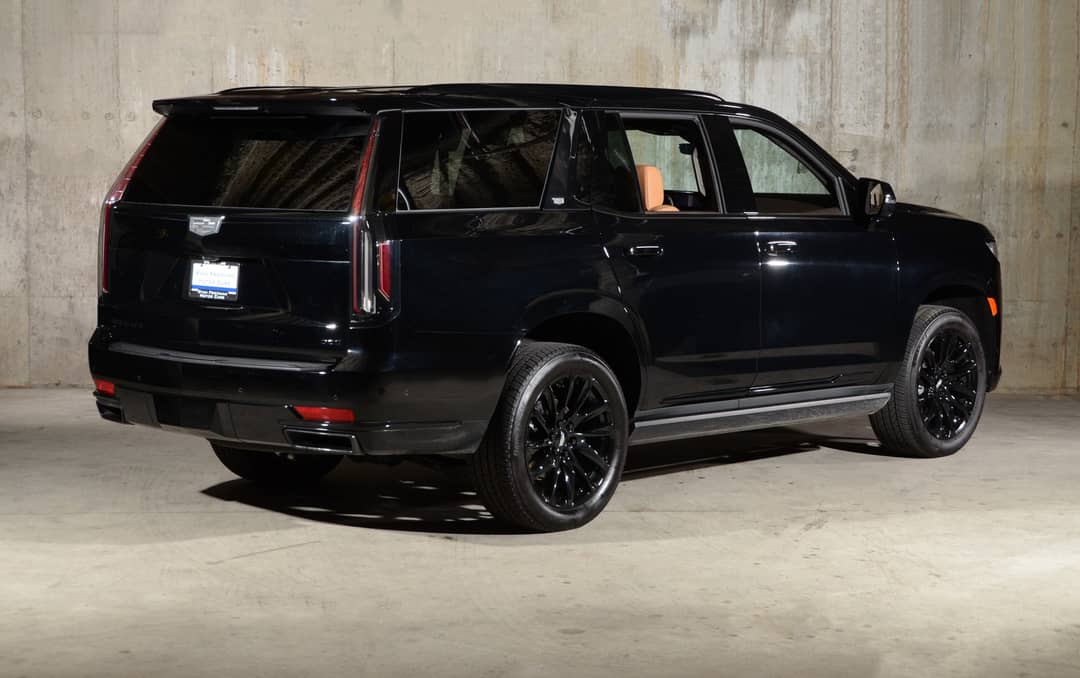 2023 Cadillac Escalade Sport — photo 50