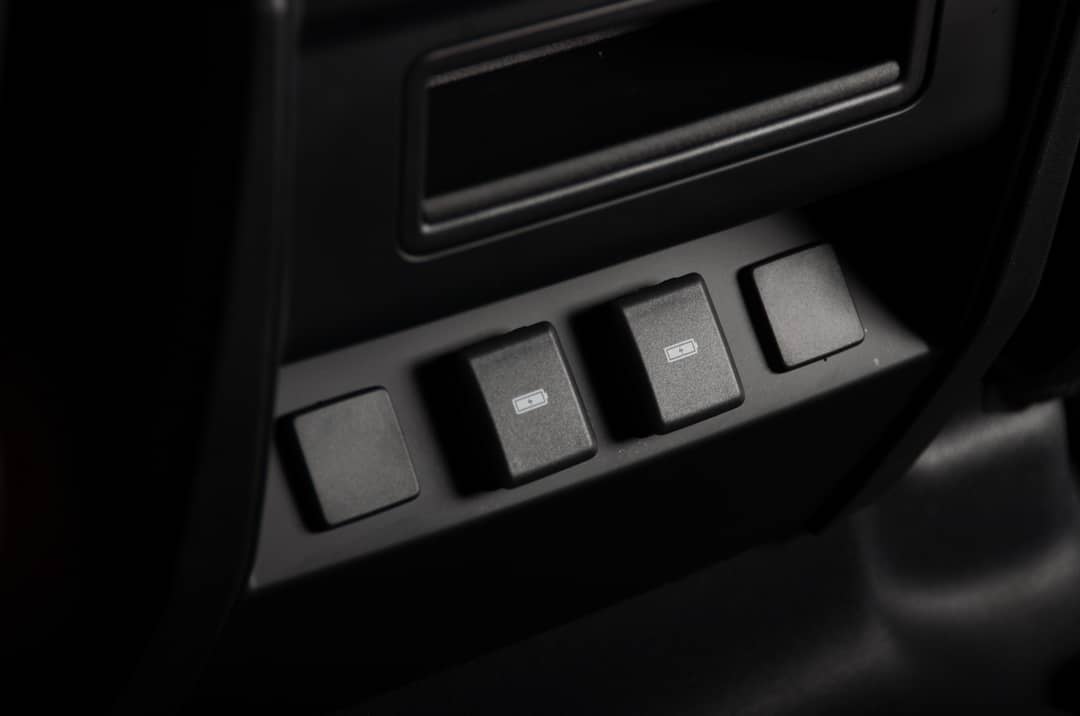 2023 Land Rover Defender 110 X-Dynamic SE — photo 29