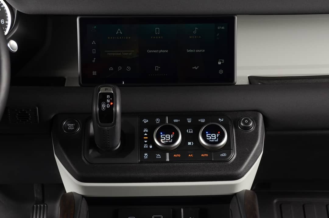 2023 Land Rover Defender 110 X-Dynamic SE — photo 39