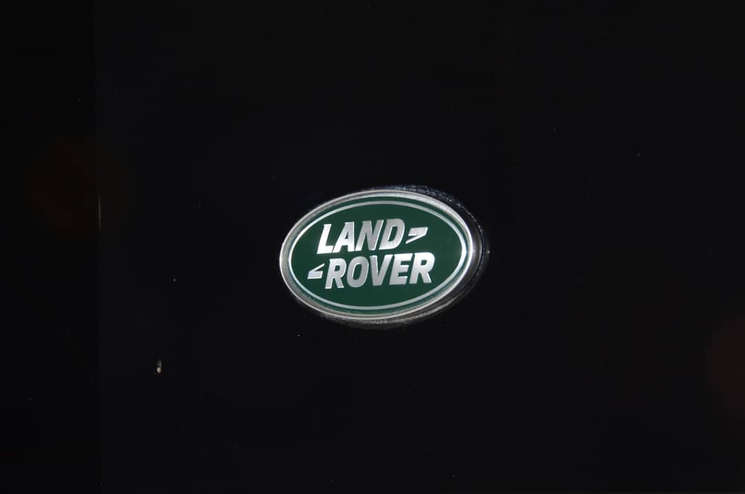 2023 Land Rover Defender 110 X-Dynamic SE — photo 42