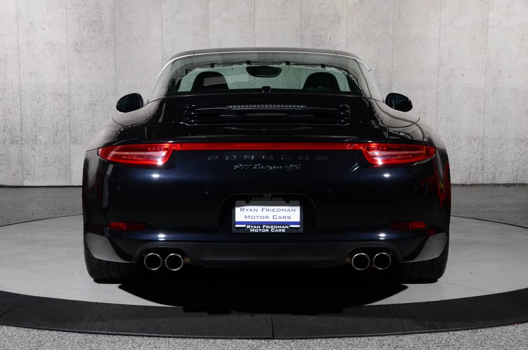 2015 Porsche 911 Targa 4S — photo 22