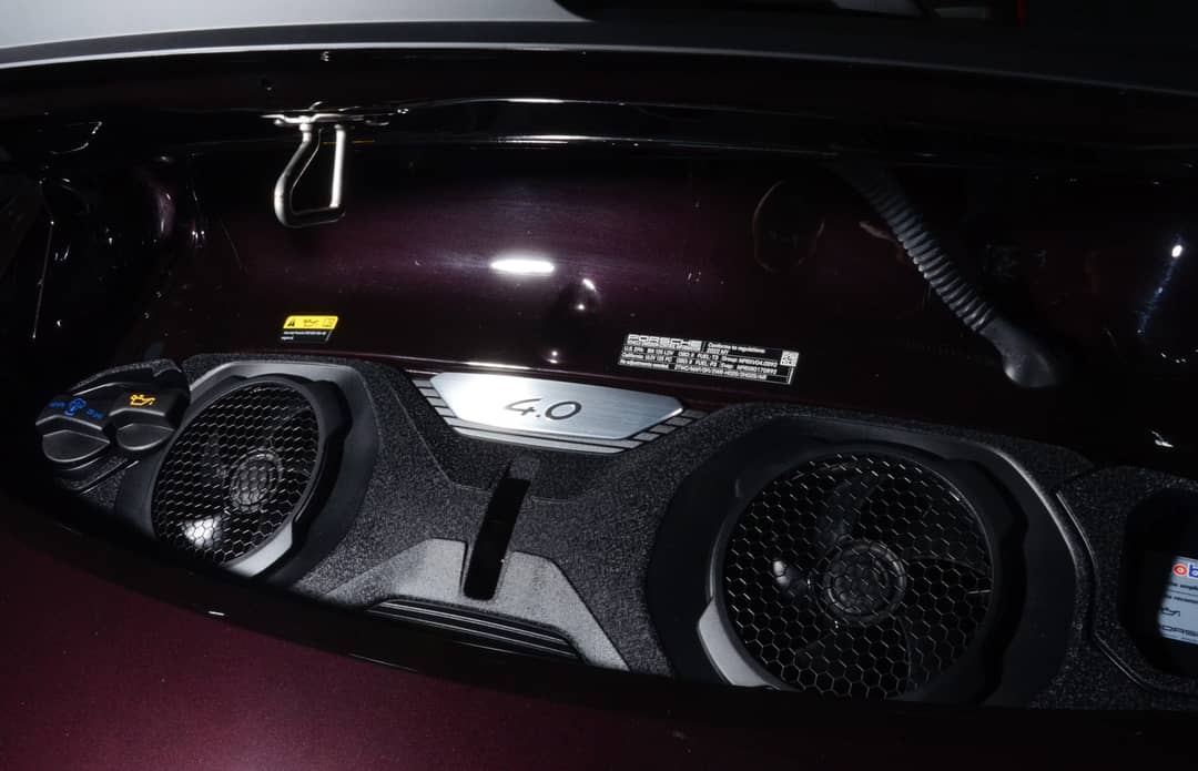 2022 Porsche 911 GT3 Touring — photo 16