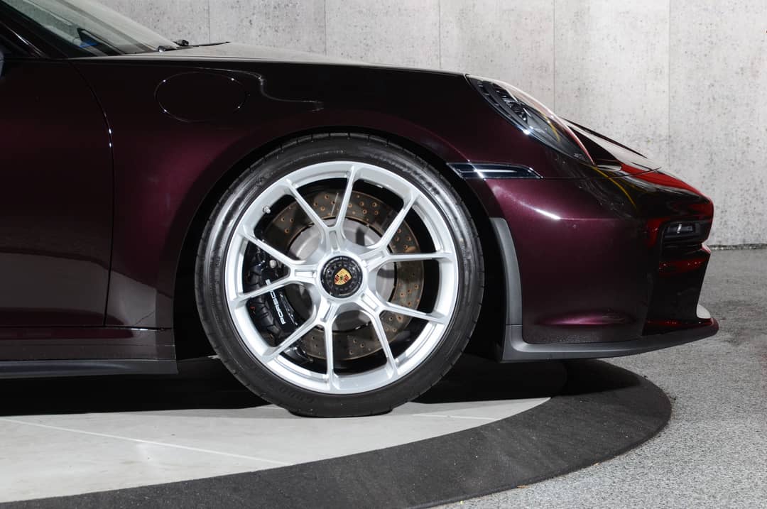 2022 Porsche 911 GT3 Touring — photo 3