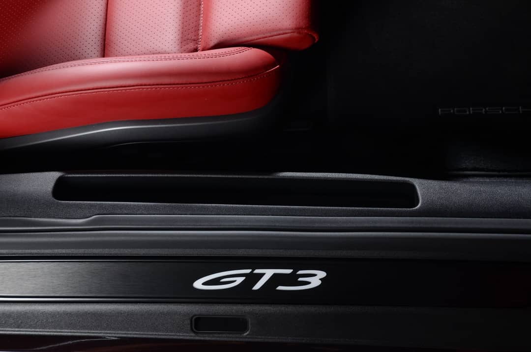 2022 Porsche 911 GT3 Touring — photo 23
