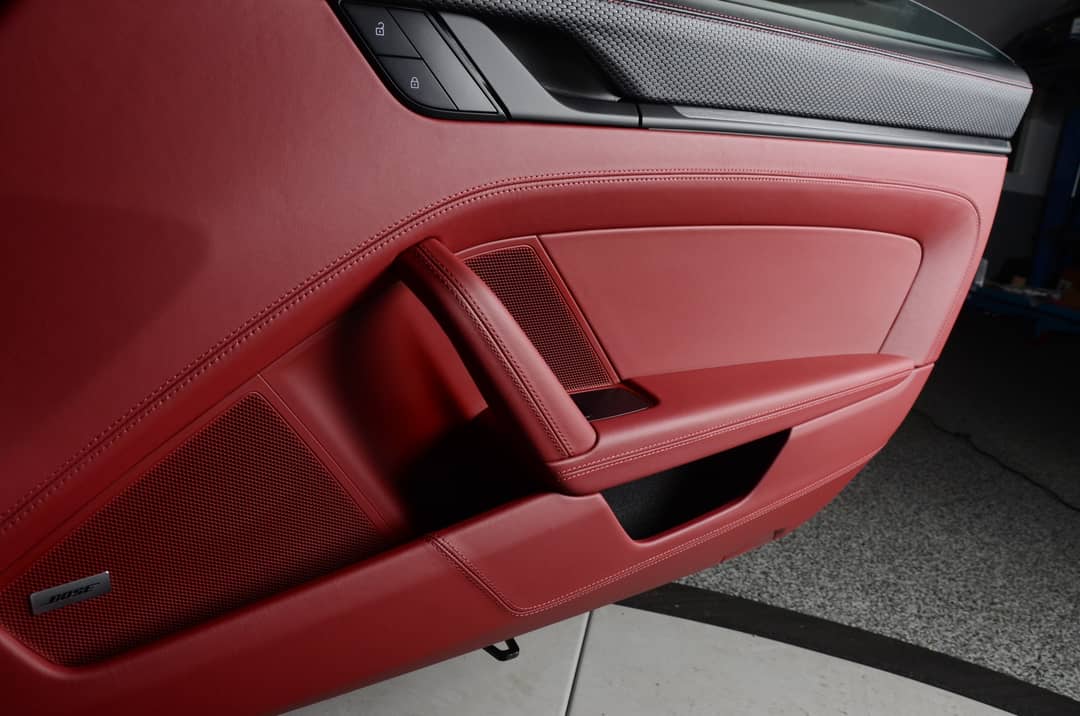 2022 Porsche 911 GT3 Touring — photo 24