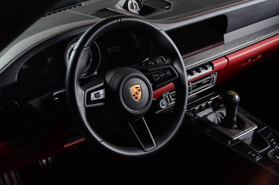 2022 Porsche 911 GT3 Touring — photo 31