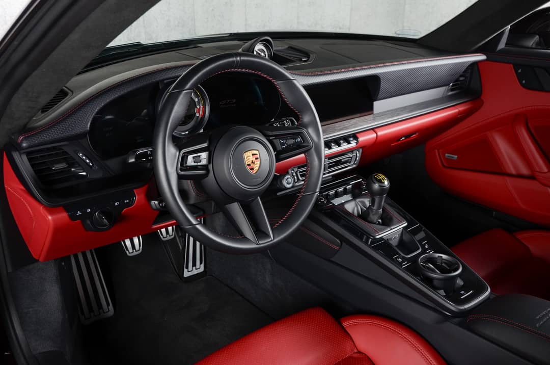 2022 Porsche 911 GT3 Touring — photo 37