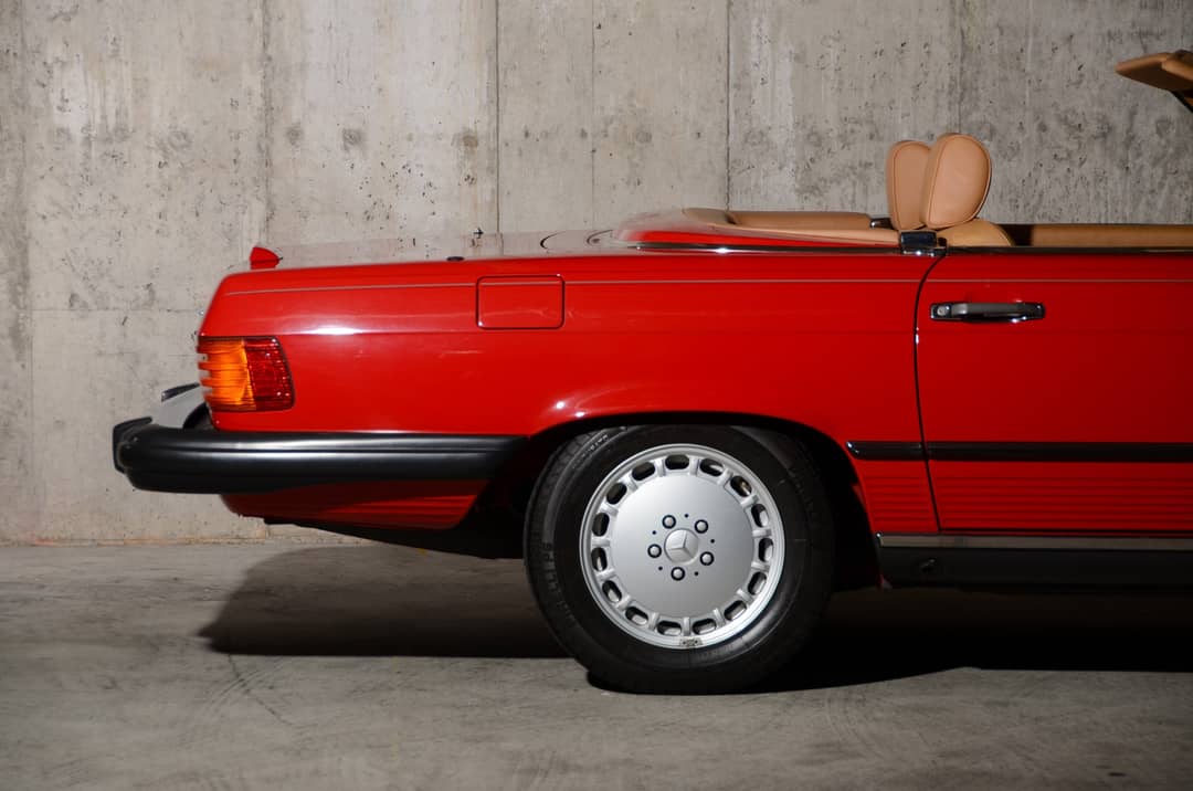 1989 Mercedes-Benz 560-Class 560 SL — photo 14