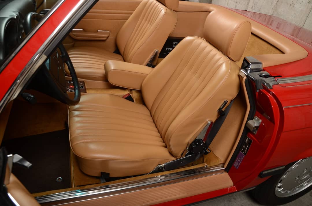 1989 Mercedes-Benz 560-Class 560 SL — photo 23