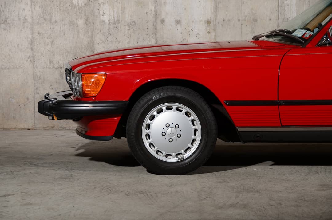 1989 Mercedes-Benz 560-Class 560 SL — photo 38