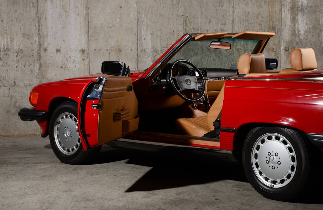 1989 Mercedes-Benz 560-Class 560 SL — photo 42