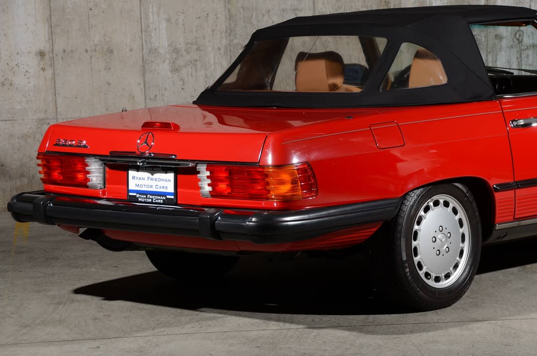 1989 Mercedes-Benz 560-Class 560 SL — photo 10