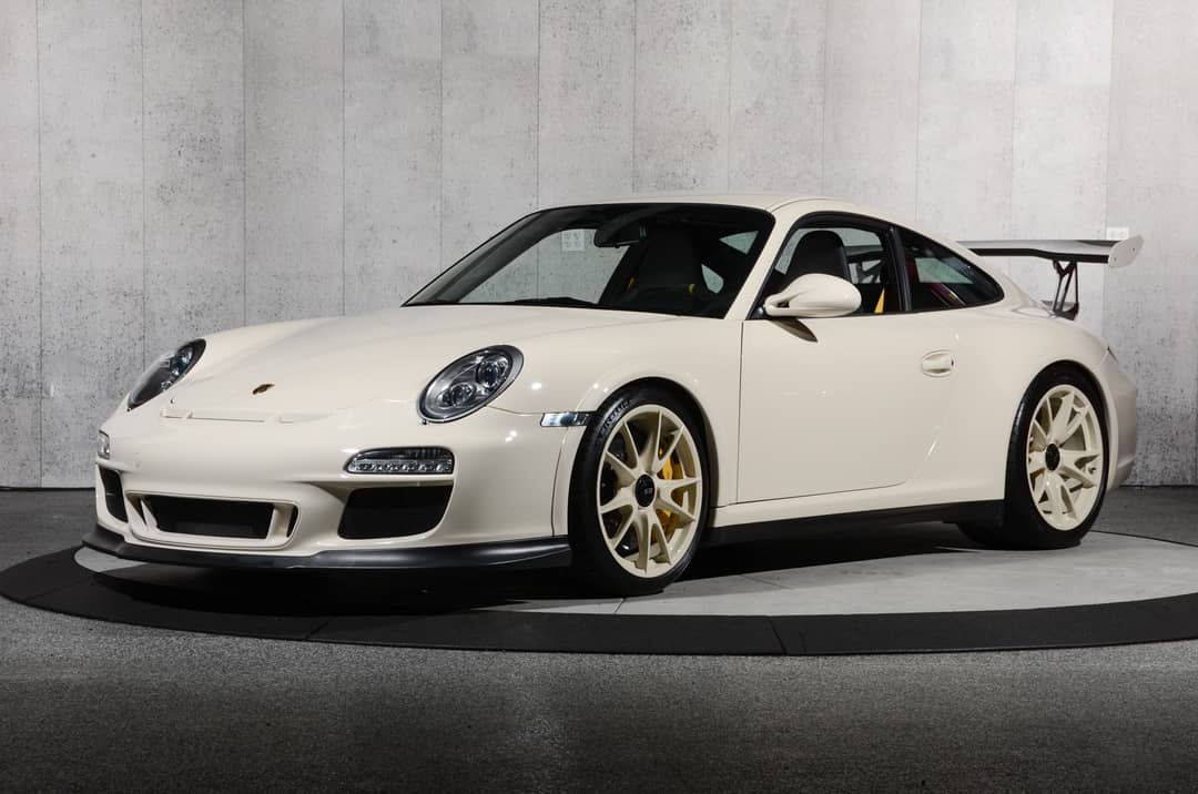 2010 Porsche 911 GT3 RS — photo 19