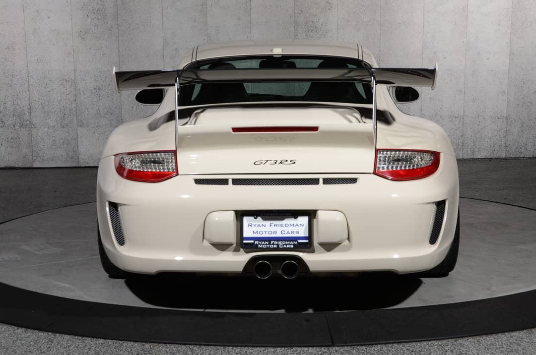 2010 Porsche 911 GT3 RS — photo 27