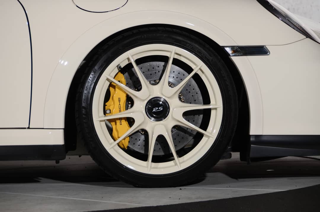 2010 Porsche 911 GT3 RS — photo 4