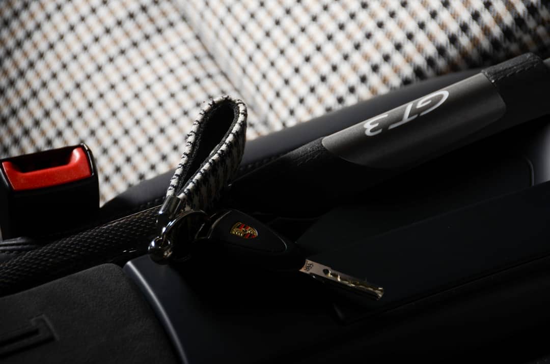 2010 Porsche 911 GT3 RS — photo 37