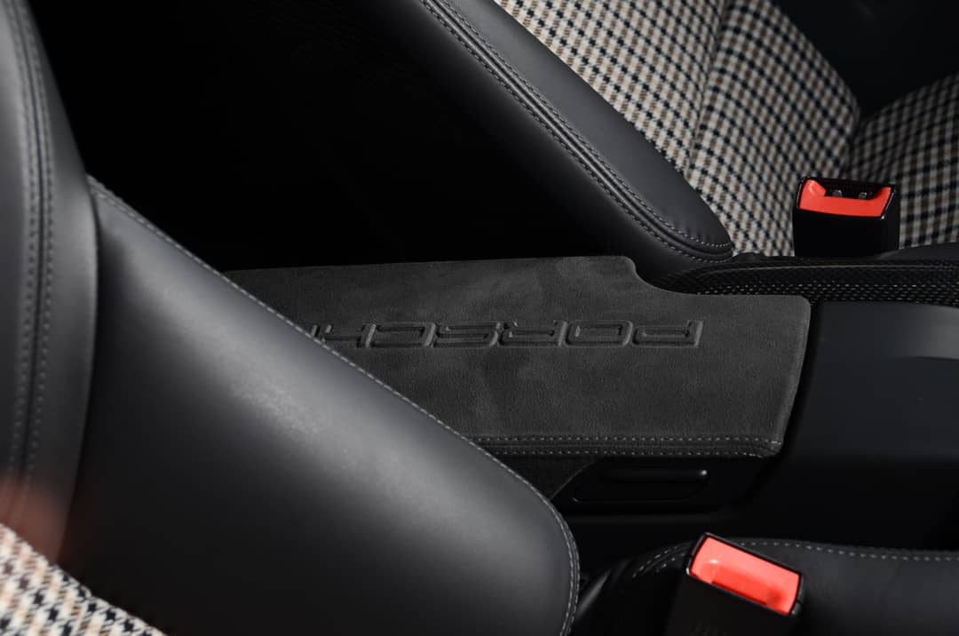 2010 Porsche 911 GT3 RS — photo 56