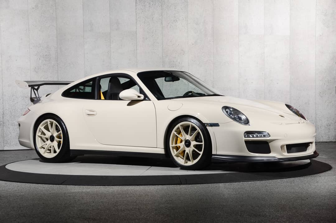 2010 Porsche 911 GT3 RS — photo 9