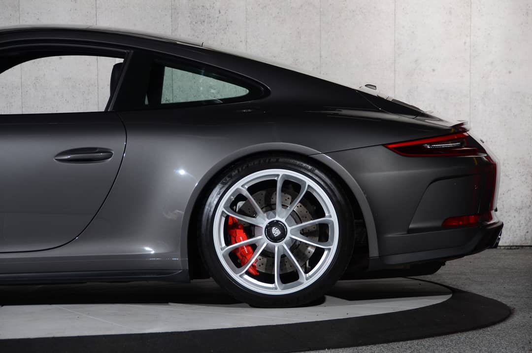 2018 Porsche 911 GT3 — photo 15