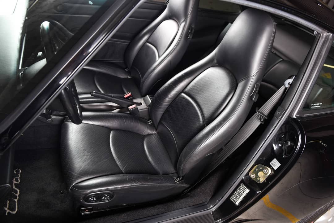 1996 Porsche 911 Turbo — photo 36
