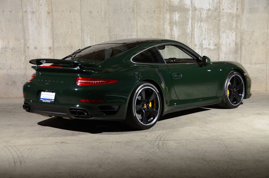 2015 Porsche 911 Turbo S — photo 23