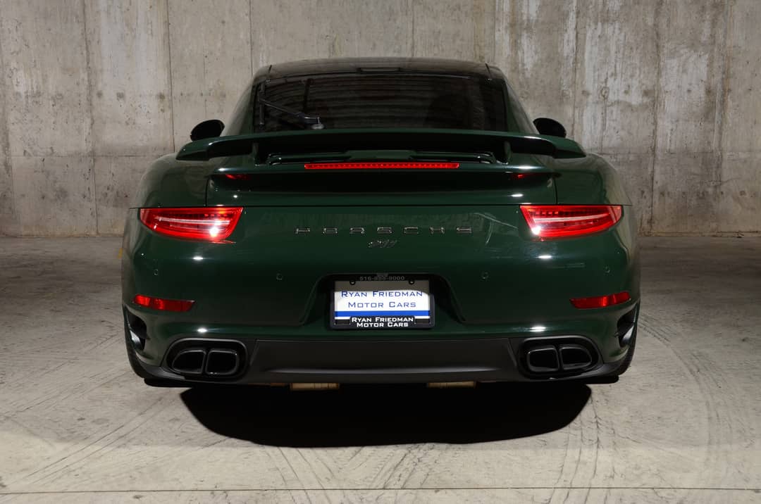 2015 Porsche 911 Turbo S — photo 24