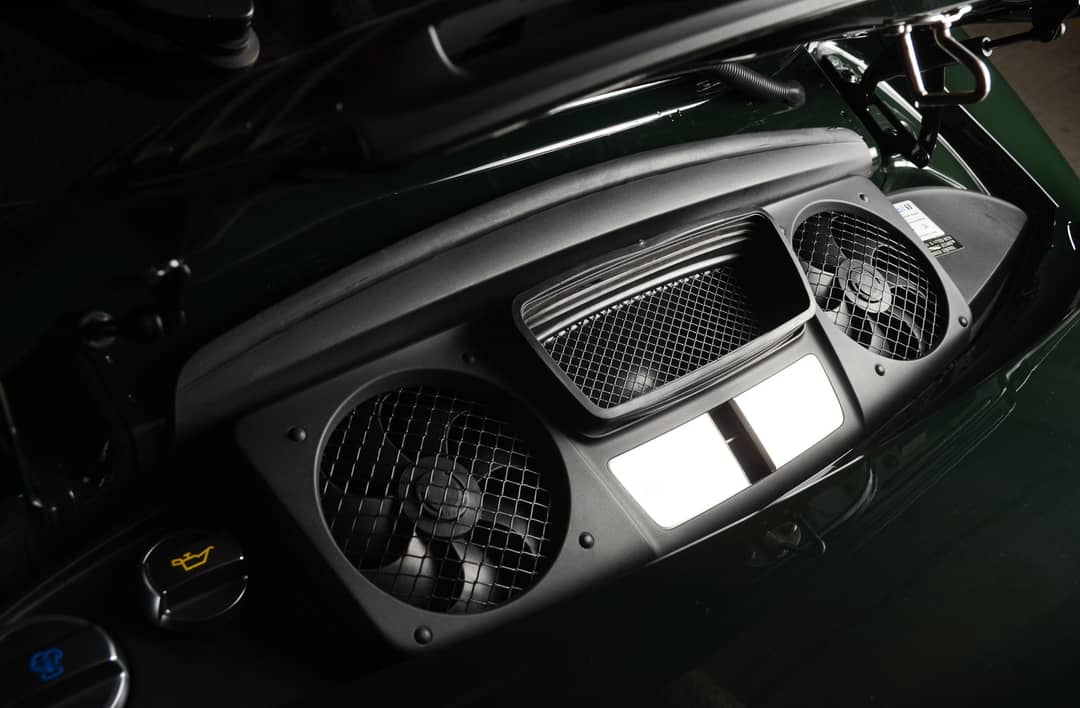 2015 Porsche 911 Turbo S — photo 27