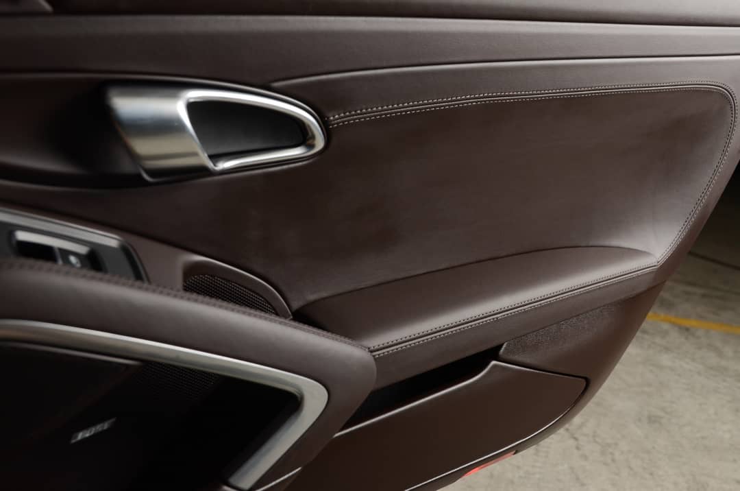 2015 Porsche 911 Turbo S — photo 29