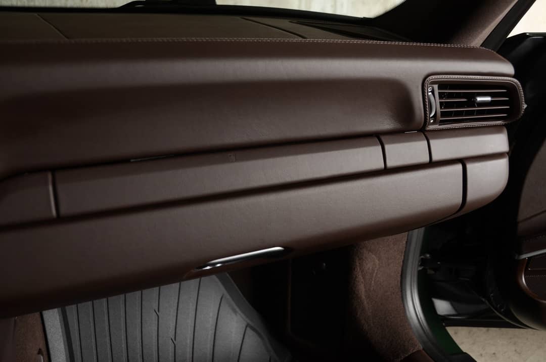 2015 Porsche 911 Turbo S — photo 31