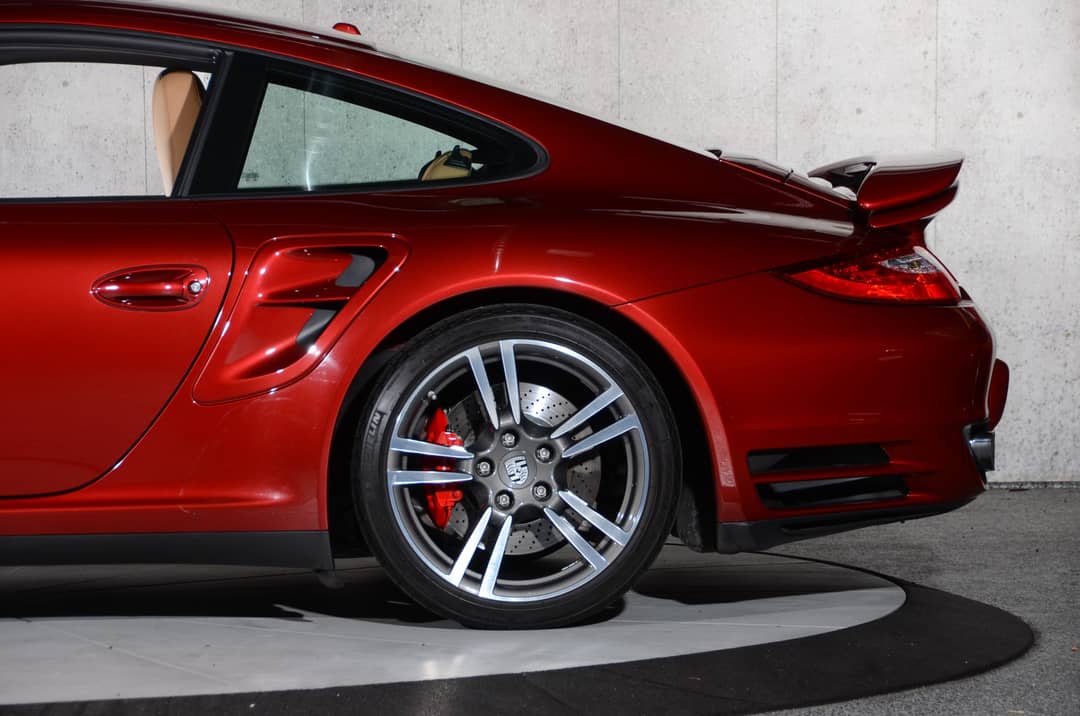 2011 Porsche 911 Turbo — photo 18