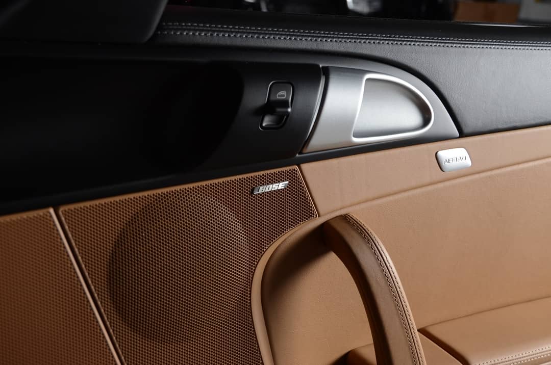 2011 Porsche 911 Turbo — photo 30