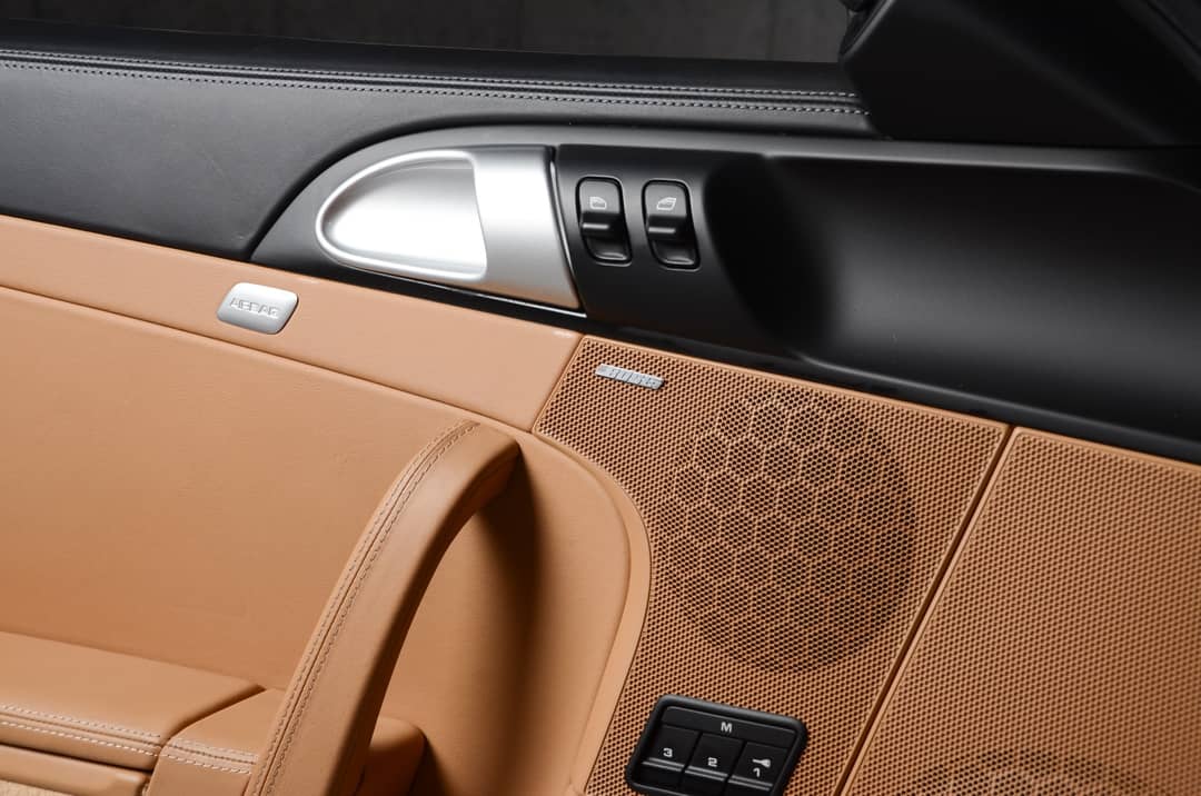 2011 Porsche 911 Turbo — photo 33