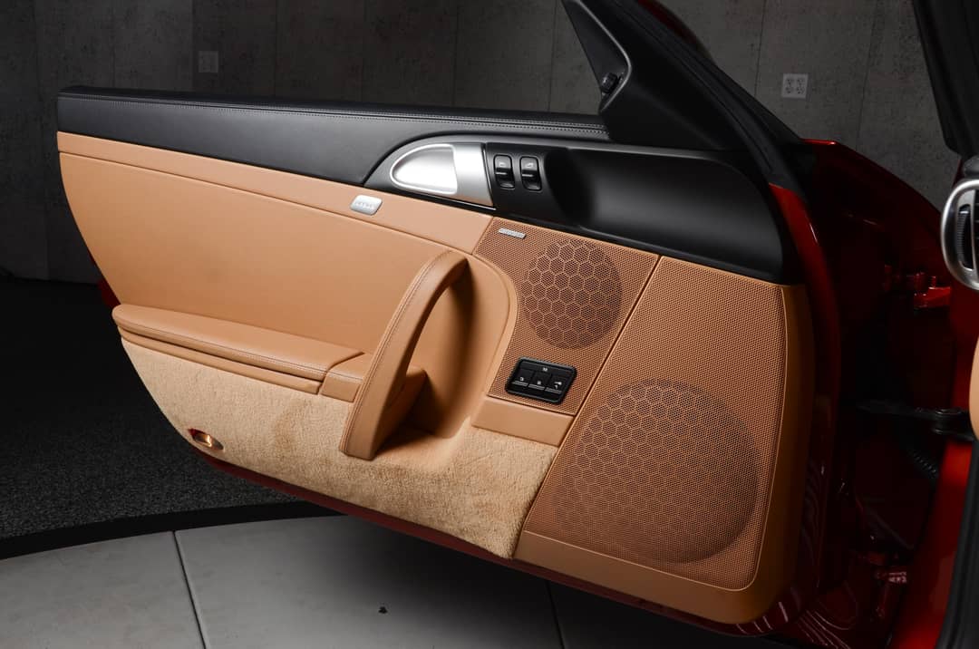 2011 Porsche 911 Turbo — photo 34