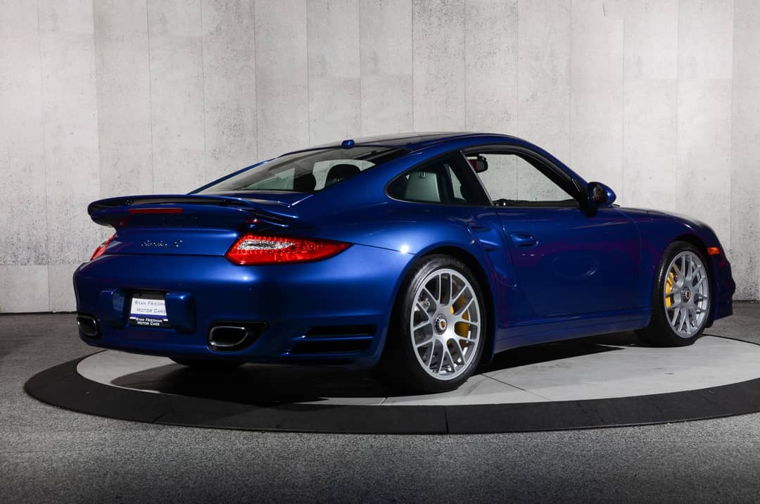 2012 Porsche 911 Turbo S — photo 25
