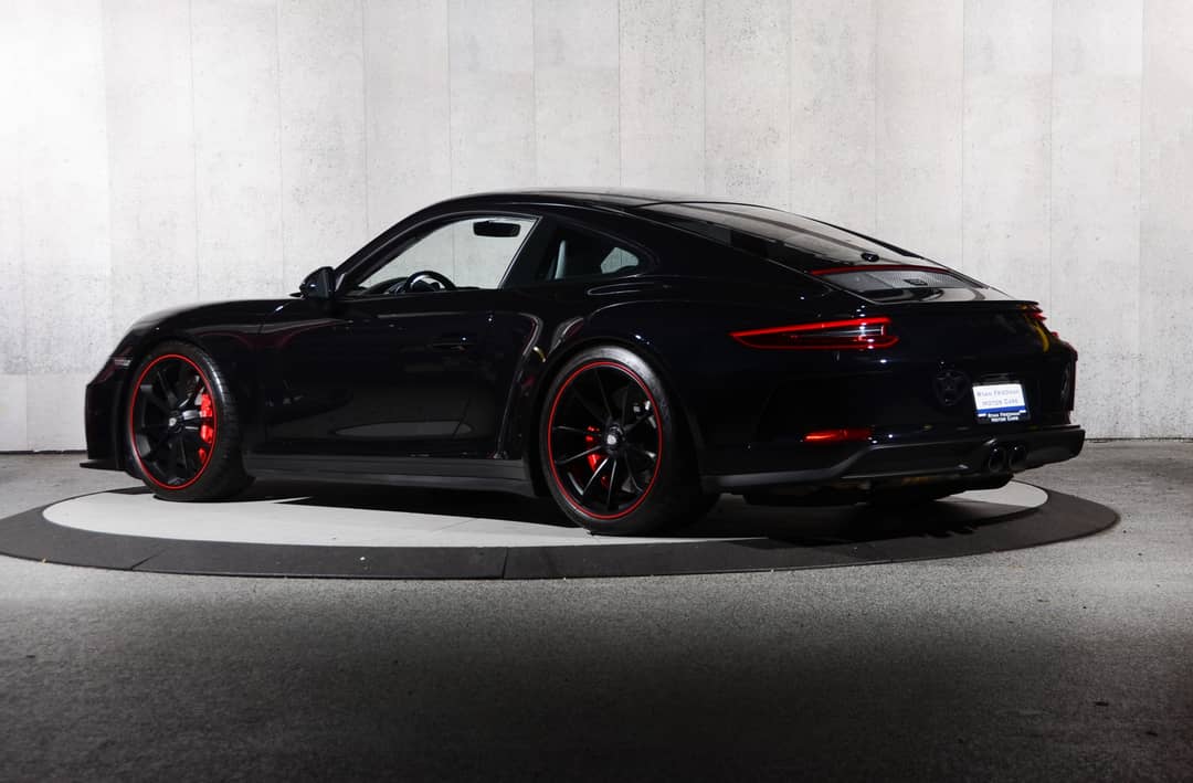 2018 Porsche 911 GT3 Touring — photo 18