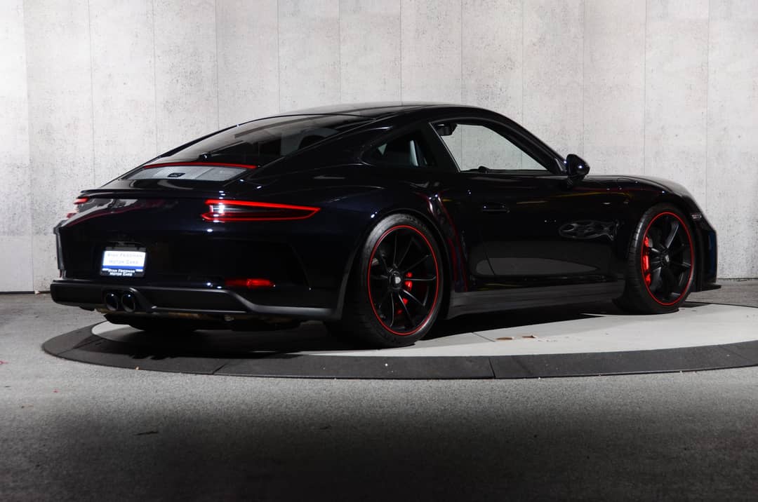 2018 Porsche 911 GT3 Touring — photo 25